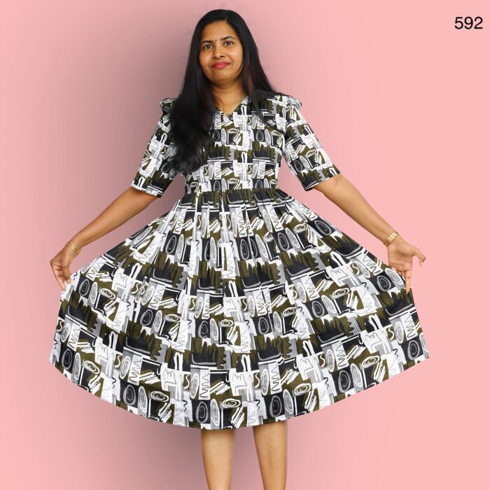 592__blomma_set004_casualwear_front__2025-8-15-12-32-16__4096X4096