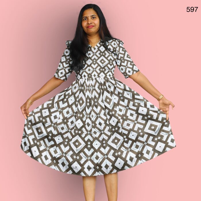 597__blomma_set004_casualwear_front__2025-8-15-12-31-41__4096X4096