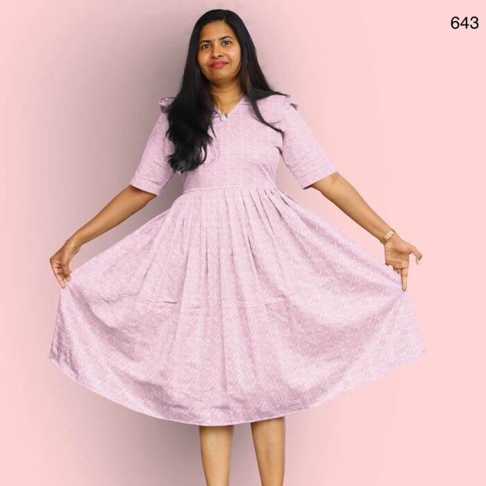 COUPLE - 643 - Image 3