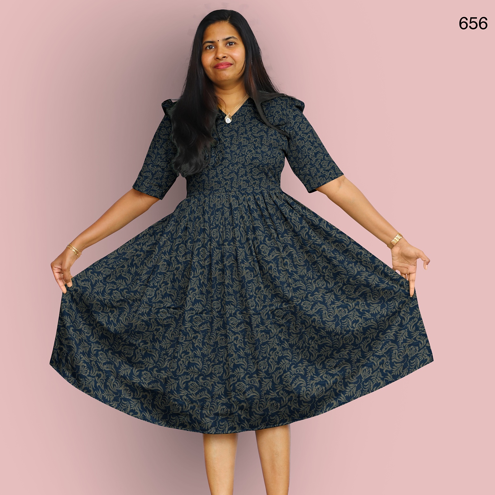 656__blomma_set004_casualwear_front_singleslot__2025-12-2-16-52-14__4096X4096 MAXI & FEEDING MAXI - 656 - Image 1