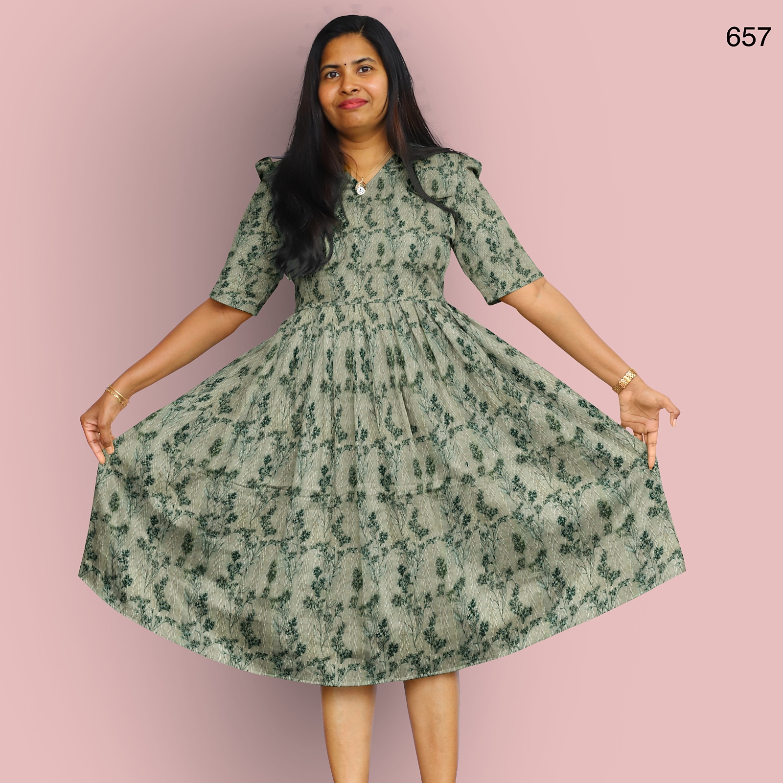 657__blomma_set004_casualwear_front_singleslot__2025-12-2-16-52-20__4096X4096 MAXI & FEEDING MAXI - 657 - Image 1