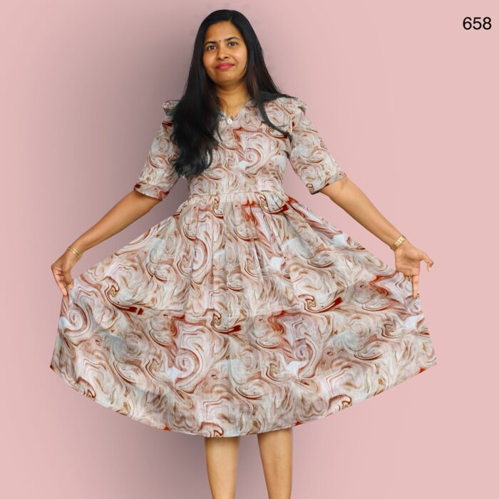 COUPLE - 658 - Image 2