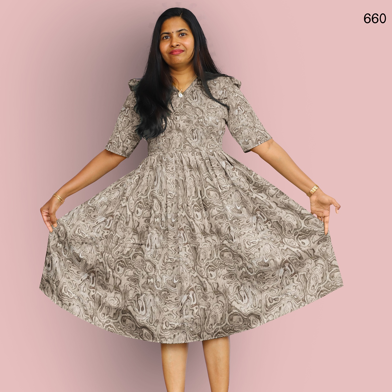 660__blomma_set004_casualwear_front_singleslot__2025-12-2-16-52-3__4096X4096 MAXI & FEEDING MAXI - 660 - Image 1