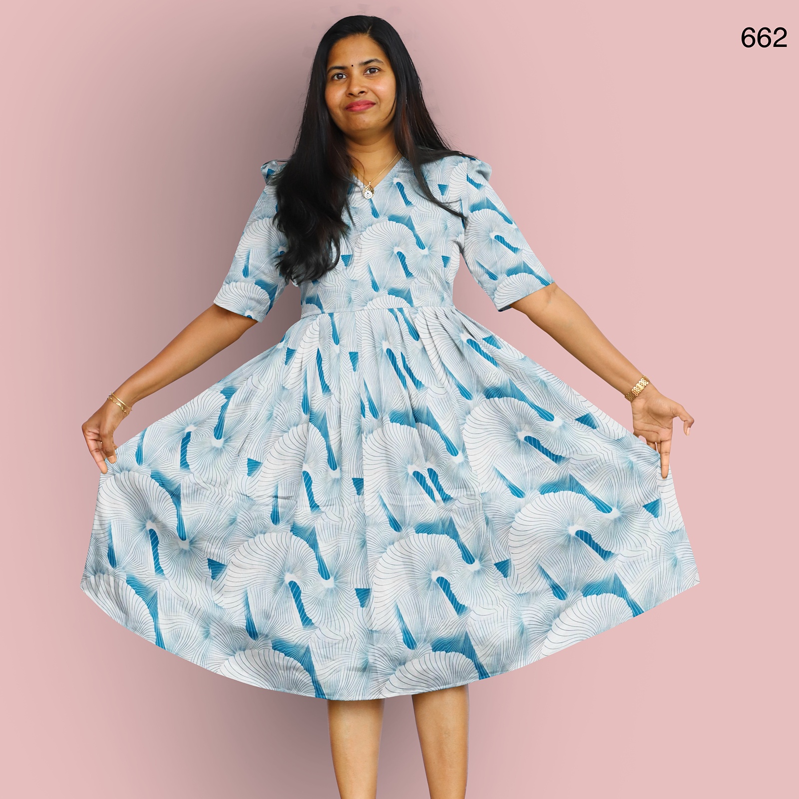 662__blomma_set004_casualwear_front_singleslot__2025-12-2-16-51-50__4096X4096 MAXI & FEEDING MAXI - 662 - Image 1